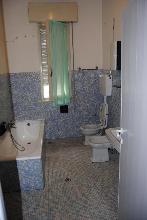 צ'סנטיקו Hotel Trevi חדר תמונה